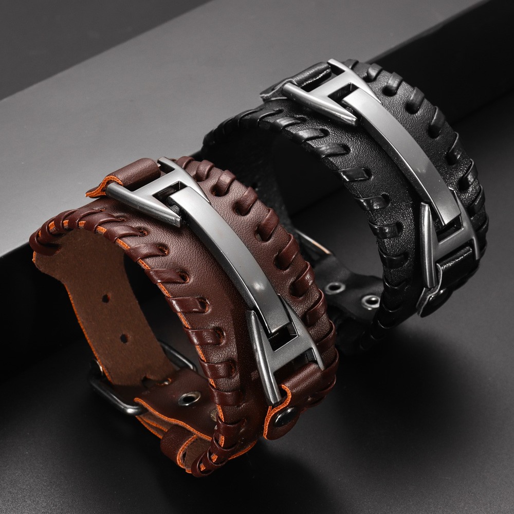 Fashion Punk Leather Bracelet  - Model Kit Quick ulasan dan harga