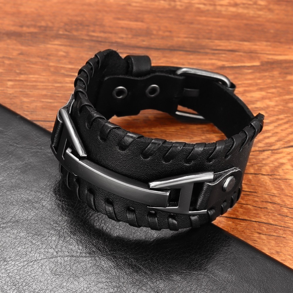 Fashion Punk Leather Bracelet  - Model Kit Quick ulasan dan harga