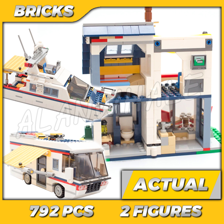 792pcs 3in1 Creative Vacation  - Model Kit Yacht ulasan dan harga