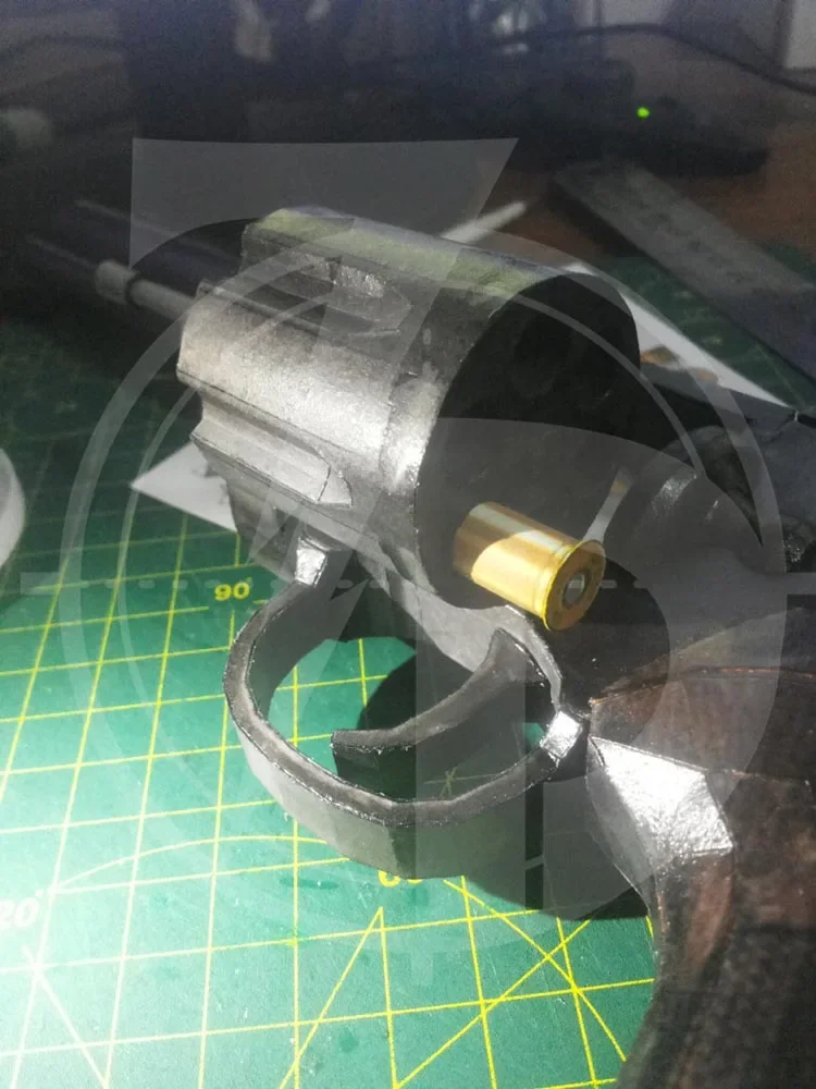 1:1 Revolver Python Gun 3D Pap - Model Kit Revolver ulasan dan harga