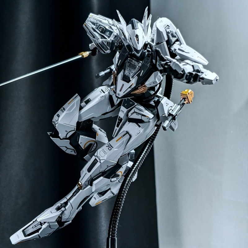 Transformable Anime Model Kit  - Fenrir Model Kit In Era ulasan dan harga