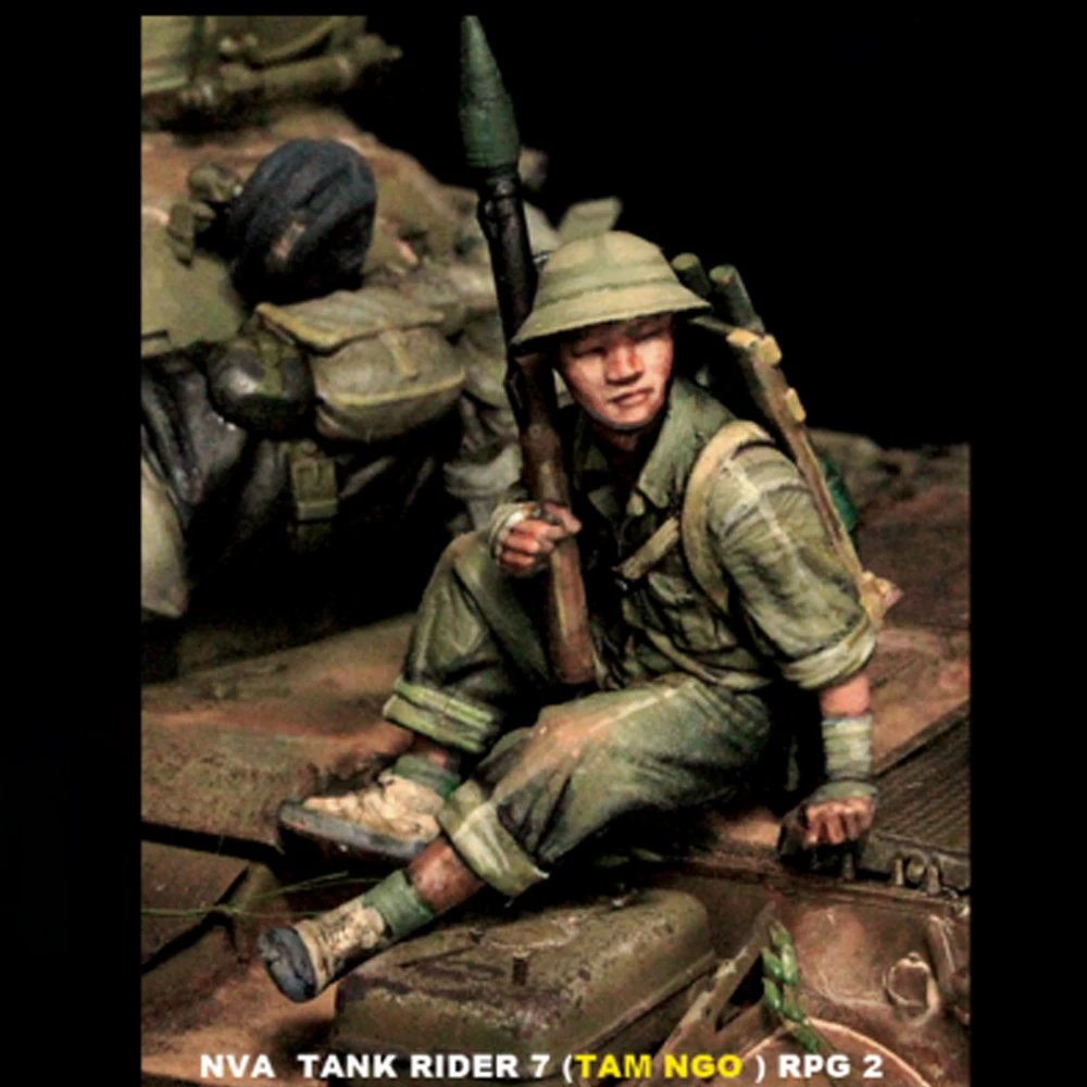 1/35 NVA Tank RIDER 7, RPD 2,  - Model Kit Walmart ulasan dan harga