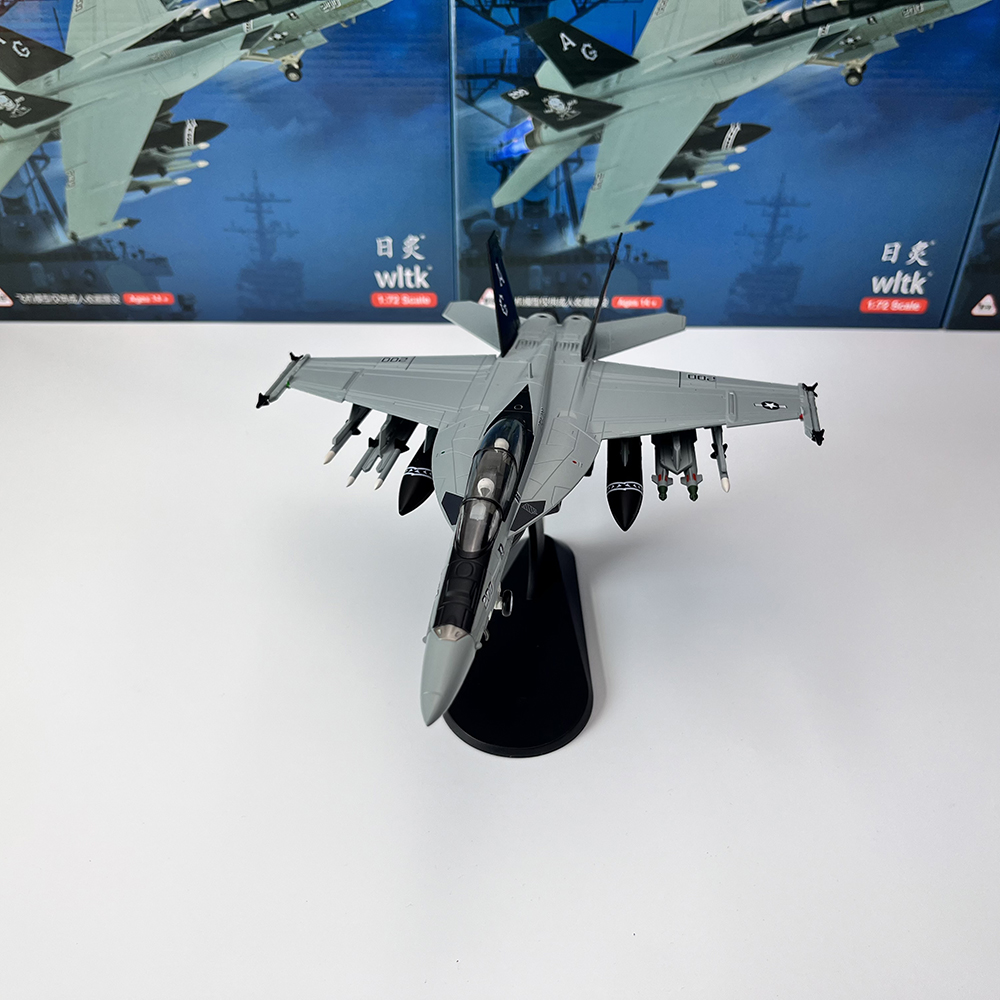 1/72 Scale U.S. F/A-18F Hornet - Model Kit Plane ulasan dan harga