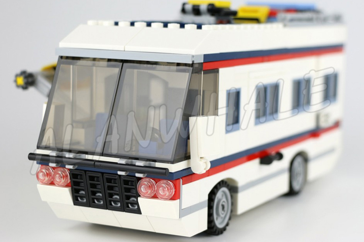 792pcs 3in1 Creative Vacation  - Model Kit Yacht ulasan dan harga